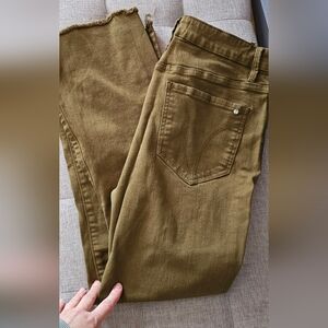 Mica Brand Olive Green Cropped Straight-Leg Pants